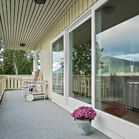 -abla- Panorama View In The Center Of The Island Apartment