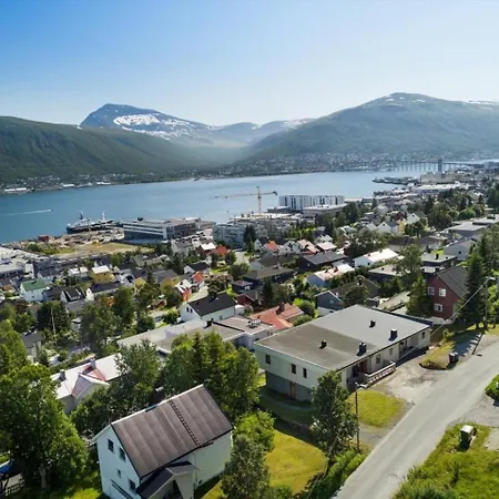 -abla- Panorama View In The Center Of The Island *